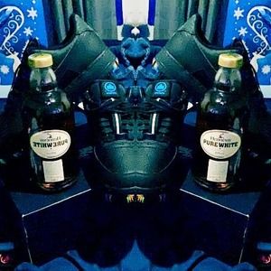 Meet your Posher, Trini